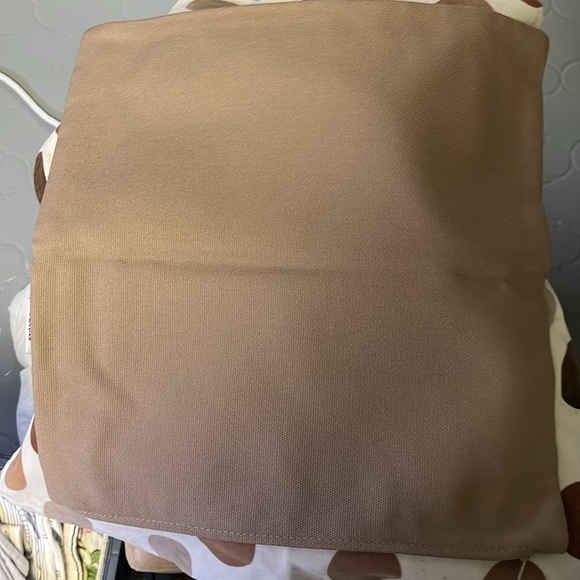 Pillow covers - Picture 3 of 5